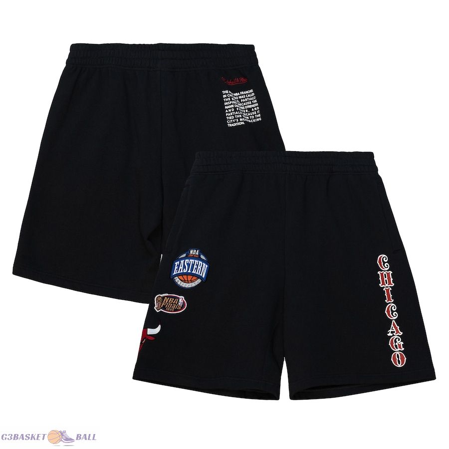 Men's Chicago Bulls Mitchell & Ness Black Team Origins Fleece Shorts