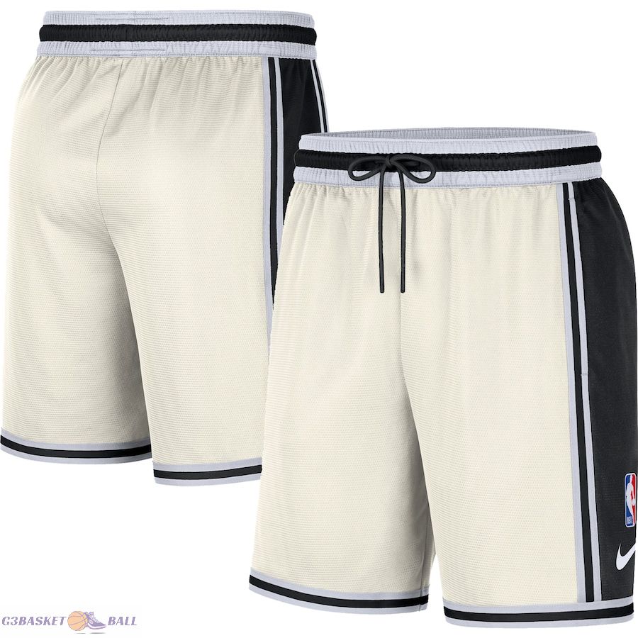 Men's Chicago Bulls Cream Pre-Game Performance Shorts