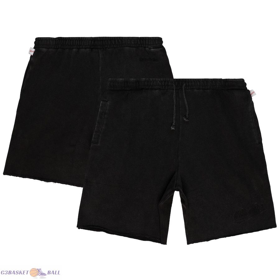 Men's Milwaukee Bucks Mitchell & Ness Black Lightweight Fleece Shorts