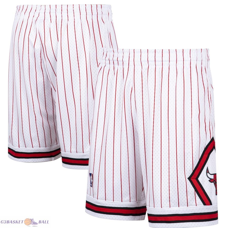 Men's Chicago Bulls Mitchell & Ness White Hardwood Classic Reload Swingman Shorts